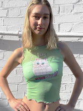 Top corto sin mangas con cuello redondo y estampado de jersey